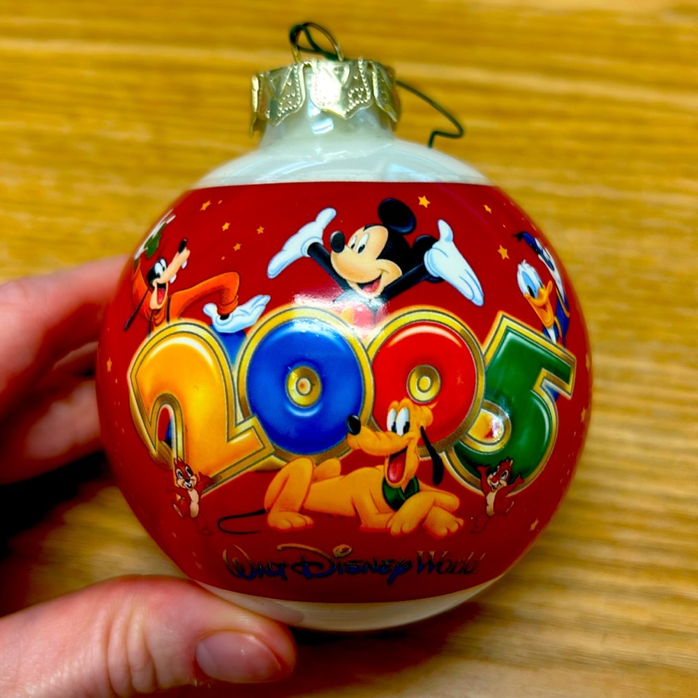 2005 Disney Christmas Ornament